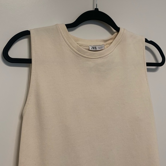 Mini Zara Waffle Dress - Picture 1 of 4